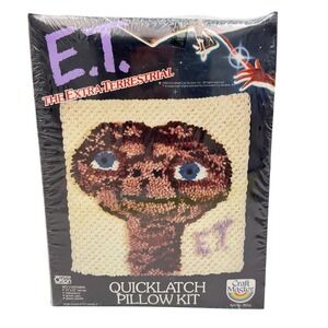 Vtg 1982 ET The Extra-Terrestrial Quicklatch Pillow Kit Latch E.T. New Sealed